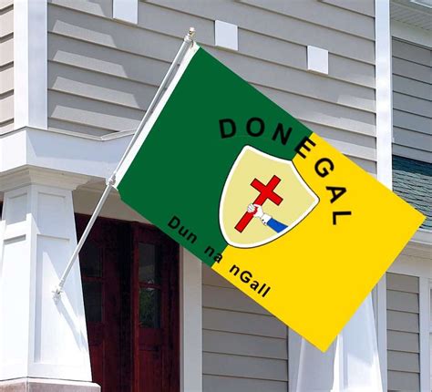 County Donegal Ireland Crest Flag ~ 5 X 3 ft