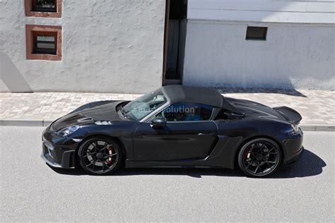 2023 Porsche Boxster Spyder RS Spied Yet Again With Production Ready Look - autoevolution