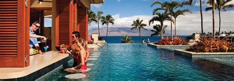 10 Best Pools in Hawaii for Adults : TravelAge West