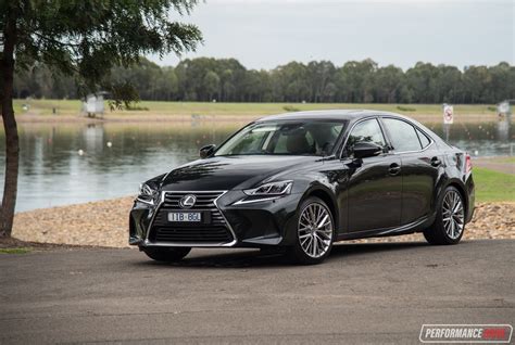 2017 Lexus IS 200t Sports Luxury review (video) – PerformanceDrive