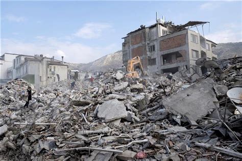 Turkey investigates responsibility after the earthquake, more than 100 people are charged ...