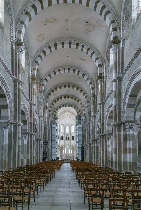 Vezelay Abbey, France stock image. Image of yonne, basilique - 164335583