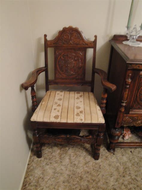 Antique Dining room set | InstAppraisal