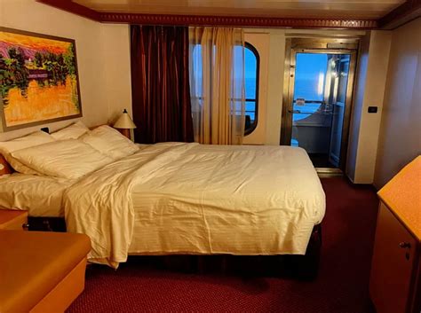 Carnival Dream Rooms, Pictures & Amenities - Cruise Deck Info