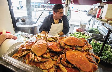 San Francisco Crab Feasting - The Three Tomatoes