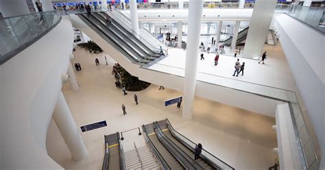 Guide to New Orleans airport's new terminal: directions, parking ...