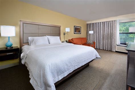 HAMPTON INN MARTINSVILLE $151 ($̶1̶8̶4̶) - Updated 2022 Prices & Hotel Reviews - VA