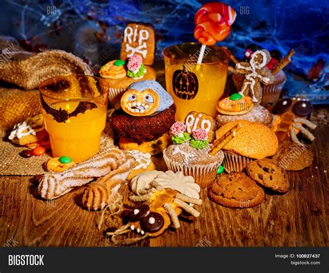 Halloween Table Trick Image & Photo (Free Trial) | Bigstock