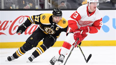 Patrice Bergeron Nets His First Four Goals Of Season vs. Red Wings