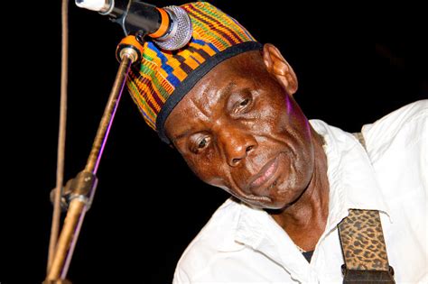 Tribute To Zimbabwe’ s Music Legend Oliver Tuku Mtukudzi | News of the ...