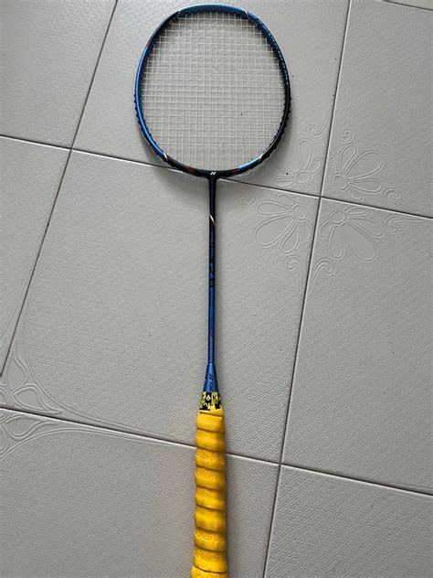 yonex voltric flash boost (fb), Sports Equipment, Sports & Games, Racket & Ball Sports on Carousell