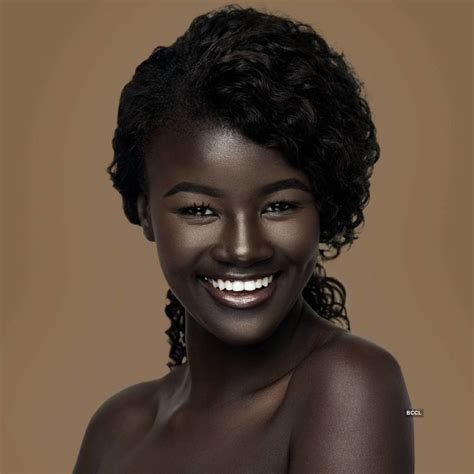 Stunning Photos Of 10 African Dark Skin Models | Dark skin models, Skin ...