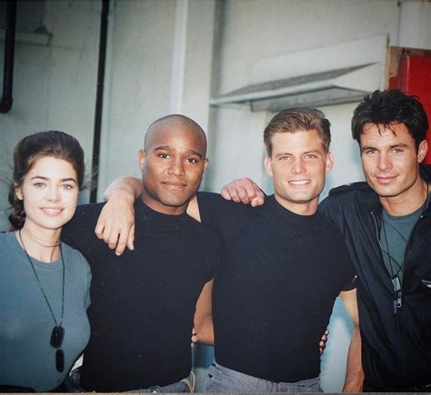 'Starship Troopers' Turns 20 This Year! Casper Van Dien Shares Set ...