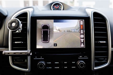 7 Benefits of Upgrading to a Touchscreen Head Unit - In The Garage with ...