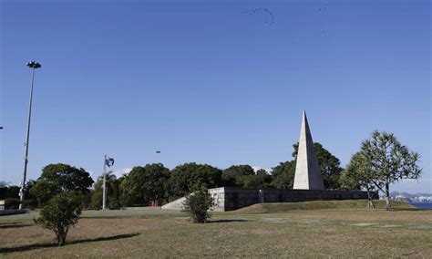 Samba inspira criação do monumento a Estácio de Sá - Jornal O Globo