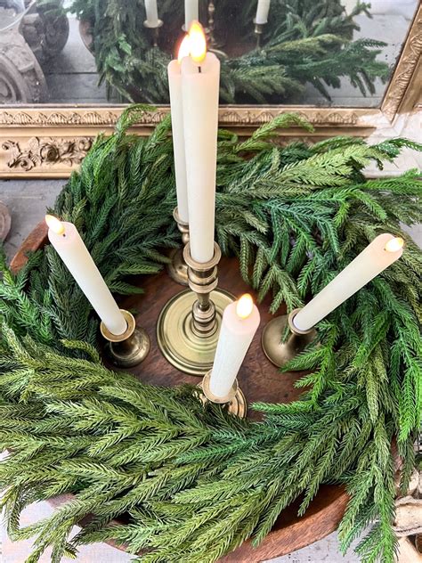 Easy Ideas for a Simple DIY Advent Wreath for Christmas - Robyn's ...