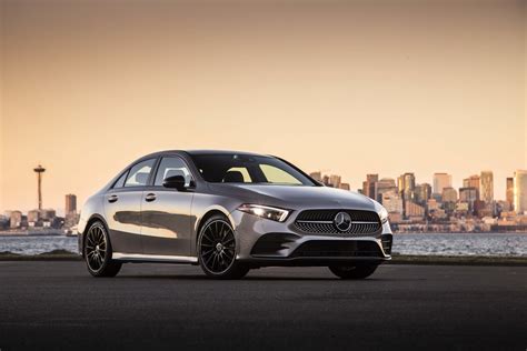 Mercedes-Benz Showcases 2019 A-Class Sedan For U.S. Market - autoevolution