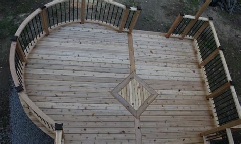 Deck Railing Post Spacing: Guidelines and Code Requirements