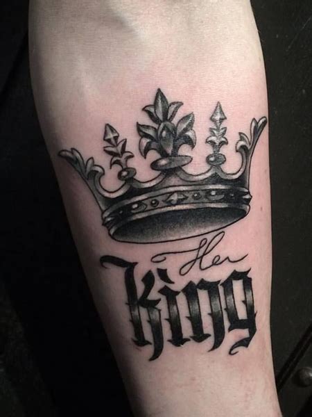 20 Powerful Crown Tattoos for Men in 2024 - The Trend Spotter