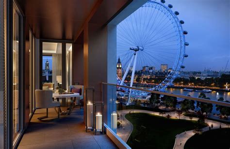 View of the London Eye from Southbank Place by GRID architects / London, UK | Luxury apartments ...