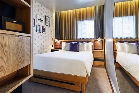 A Hotel Review for the Hoxton Holborn in London, England - Fathom