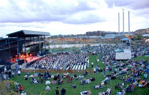 Les Schwab Amphitheater Bend Memorial Clinic Free Summer Sundays ...