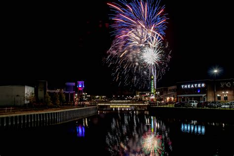 Labor Day Fireworks Celebration - Foley - Alabama.Travel