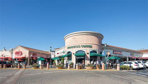 Complete List Of Stores Located At Carlsbad Premium Outlets® - A ...