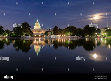 US Capitol Building at night, Washington DC, USA Stock Photo - Alamy