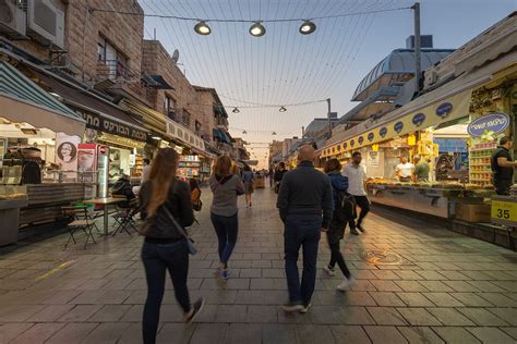 The Switching Hour: How Jerusalem’s Nightlife Thrives in an Ancient Market After Sunset | Night ...