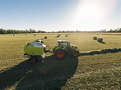 Pics: Claas unveils new additions to its baler range - Agriland.ie