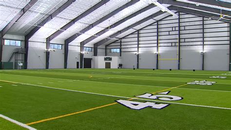 Jenison Public Schools opens new fieldhouse | WOODTV.com