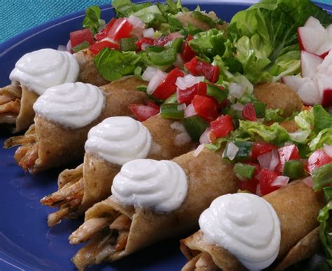 Tacos Dorados - Daisy Brand - Sour Cream & Cottage Cheese