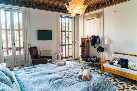 The Perfect Airbnb Stay in the Heart of Barcelona - Travel Pockets