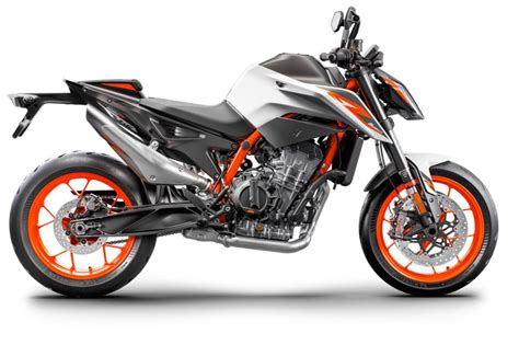 2020 KTM 890 Duke R | First Look Review | Rider Magazine