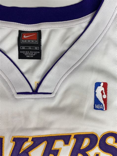 Kobe Bryant Signed LE "81 Point Game" Lakers Nike Authentic Jersey (UDA ...