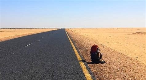 How to hitchhike ? A complete guide