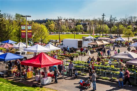 Downtown Rochester Farmers Market - Michigan Farm Fun