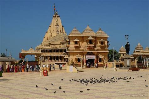 Somnath Temple, Gujarat - Travel Guide, Places to see - Trodly