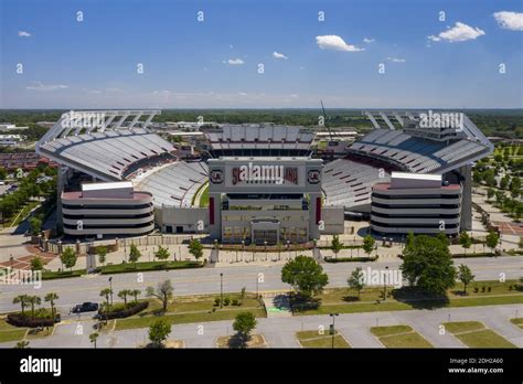 Williams-Brice Stadium Home Of The South Carolina Gamecocks In Columbia ...