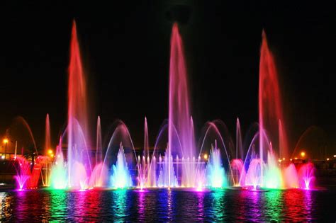 FOUNTAIN SHOW IN DUBAI - 2ID EVENTS