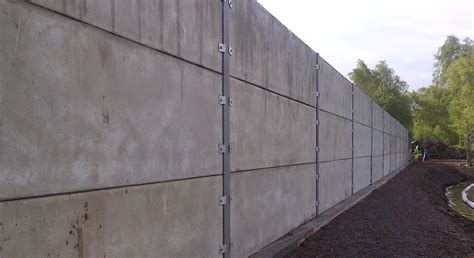 Retaining Wall - Prestressed Concrete Panels - Poundfield