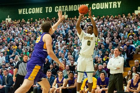 UVM men's basketball: The essential guide to the 2020-21 Catamounts