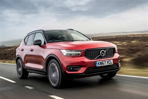 2018 Volvo XC40 Front Quarter Motion - AUTOBICS