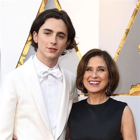 Timothée Chalamet Brings Mom Nicole Flender as His Date to 2018 Oscars ...