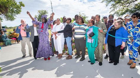 Pensacola dedicates garden memorial for homicide victims