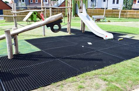 Rubber Grass Mats | RubbaGrass® - The Rubber Company