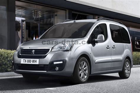 Peugeot Partner Tepee images (1 of 17)