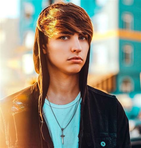 Colby Brock Age, Height, Weight, Net Worth 2022 - World-Celebs.com