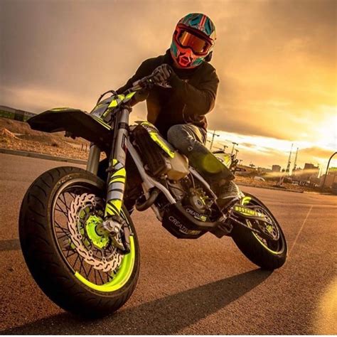 Pin von Alex M auf OGANESON | Motocross liebe, Fahrrad fotografie, Motorrad fahren